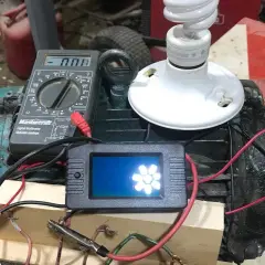 Jak zrobić generator prądu 230V z alternatora i uniknąć problemów