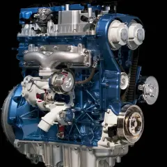 Błękitny silnik 1.6 Ecoboost z turbosprężarką i paskiem rozrządu, prezentowany na czarnym tle.