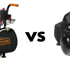 Dwa kompresory Black+Decker, jeden olejowy, drugi bezolejowy, z napisem "VS" pośrodku.