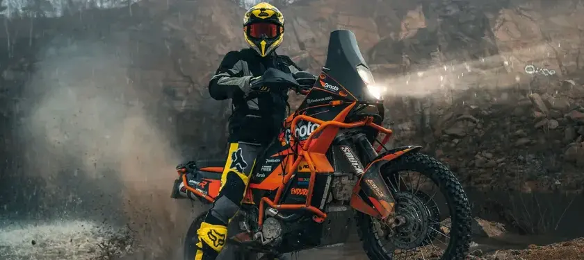 Olej Motul 2T - Wybierz najlepszy produkt dla swojego silnika 2-suwowego