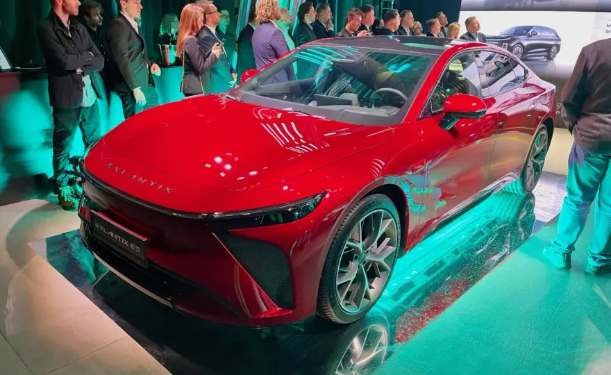 Exlantix ES i ET - elektryczne premium z Chin. Czy warto?