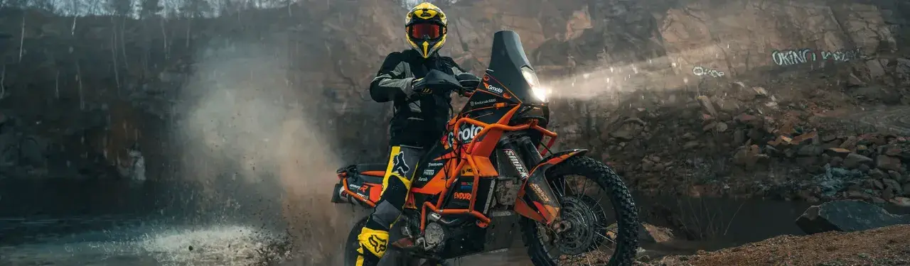 Olej Motul 2T - Wybierz najlepszy produkt dla swojego silnika 2-suwowego